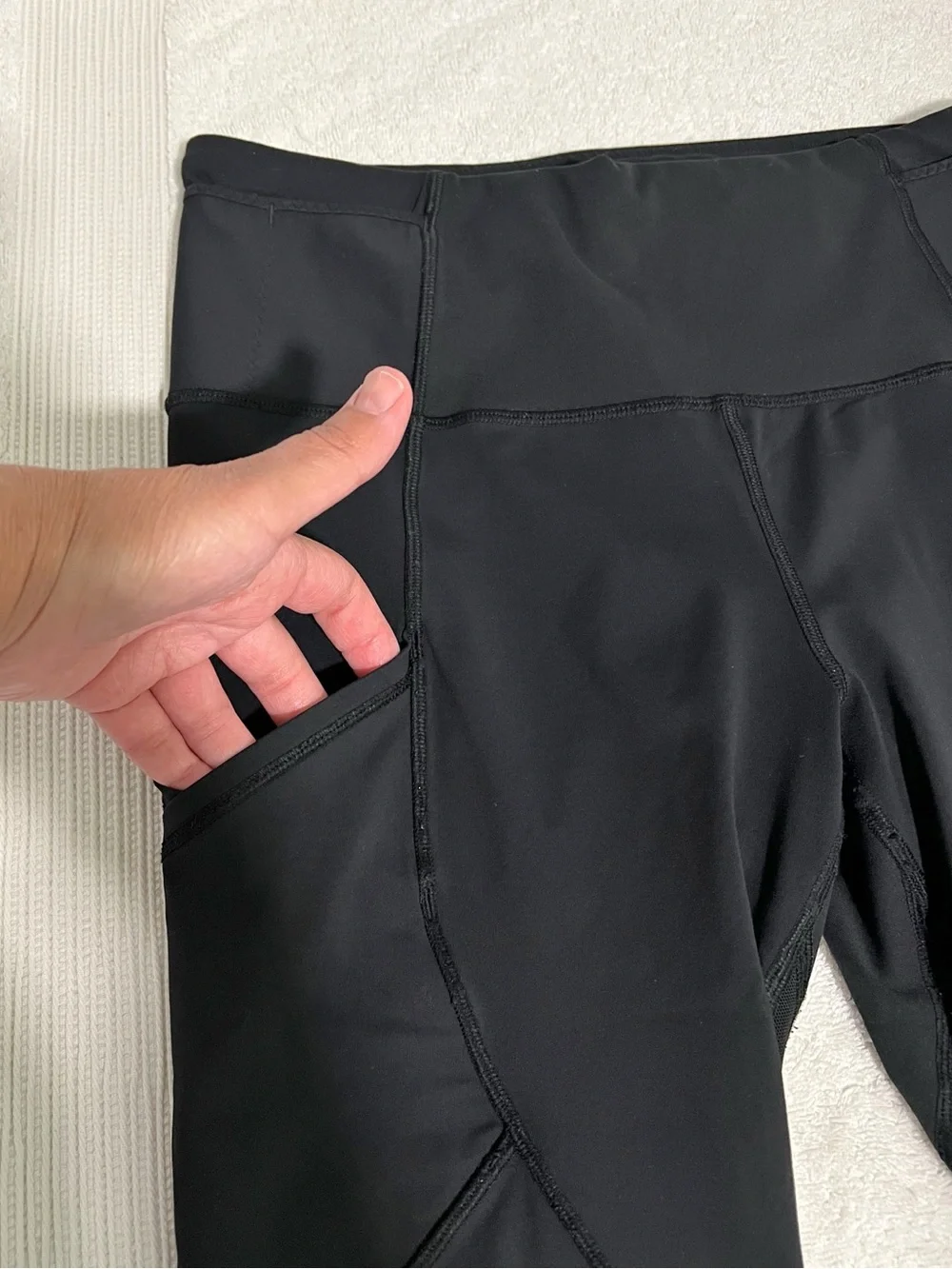 lululemon athletica lululemon black